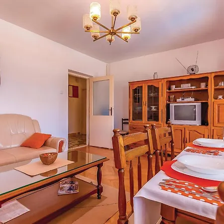 Amazing In Crikvenica With Wifi Holiday home *