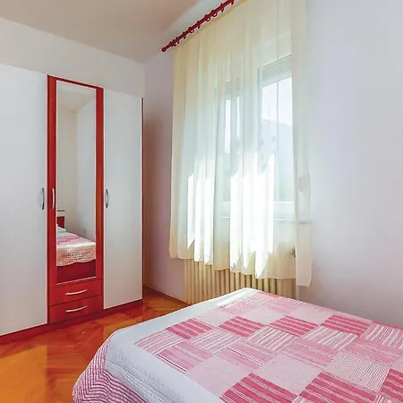 Amazing In Crikvenica With Wifi Holiday home *