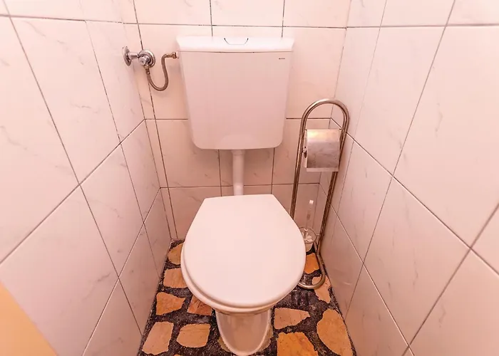 Amazing In With Wifi بيت للعطل تْسْغيكفانِتْسا